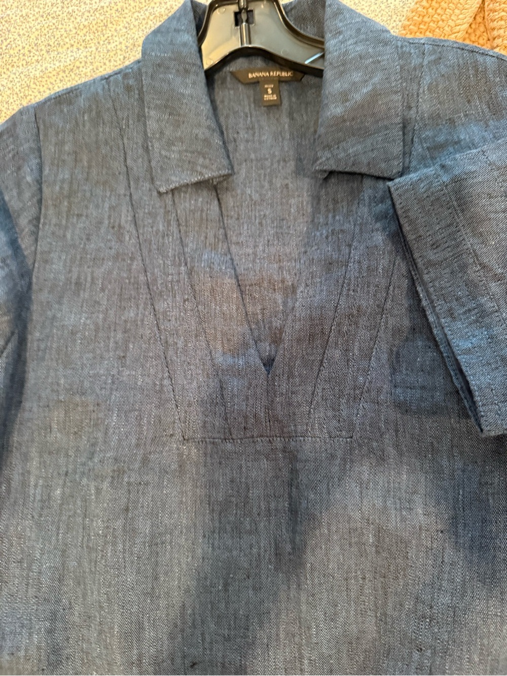 Banana Republic women’s linen blue dress